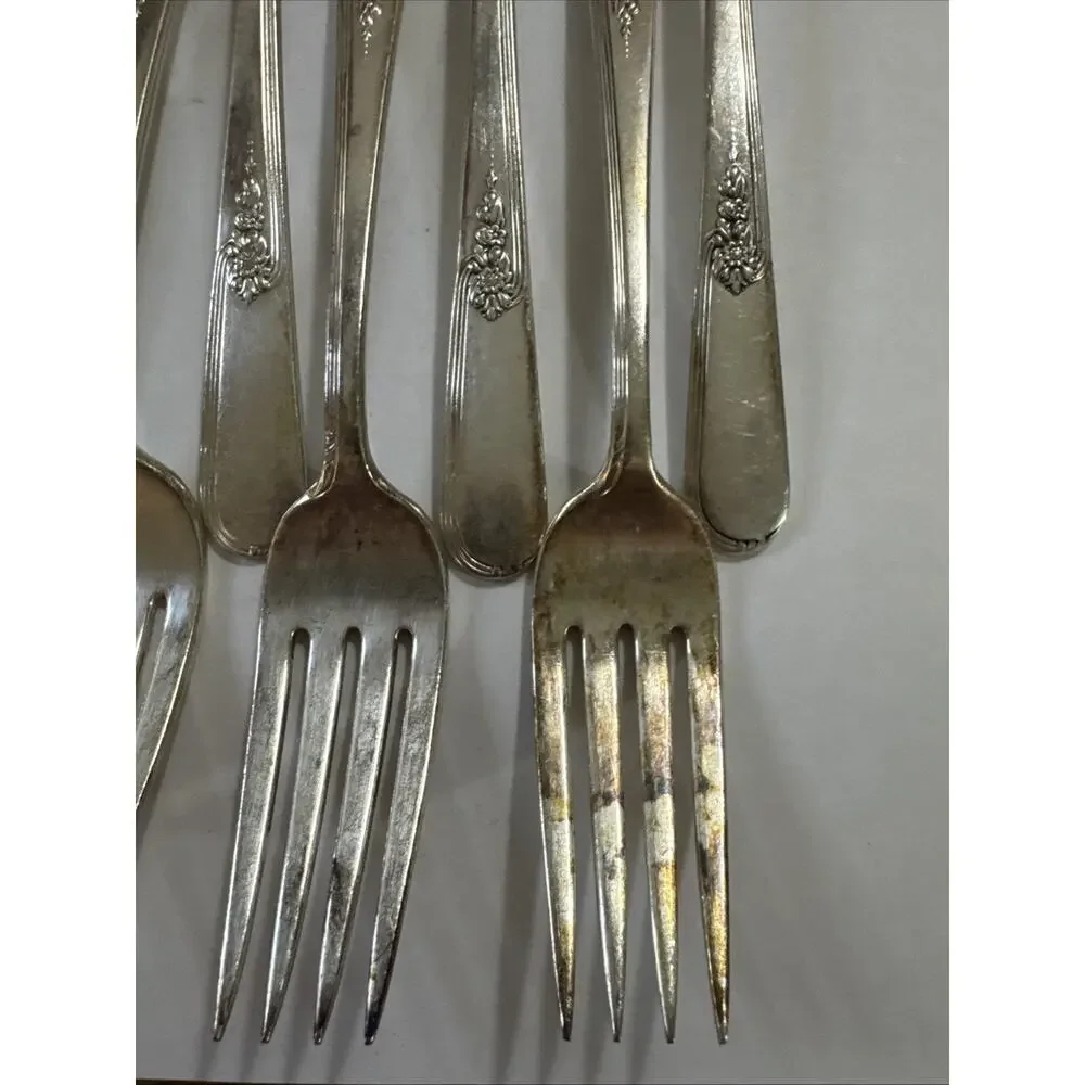 Holmes & Edwards dinner forks